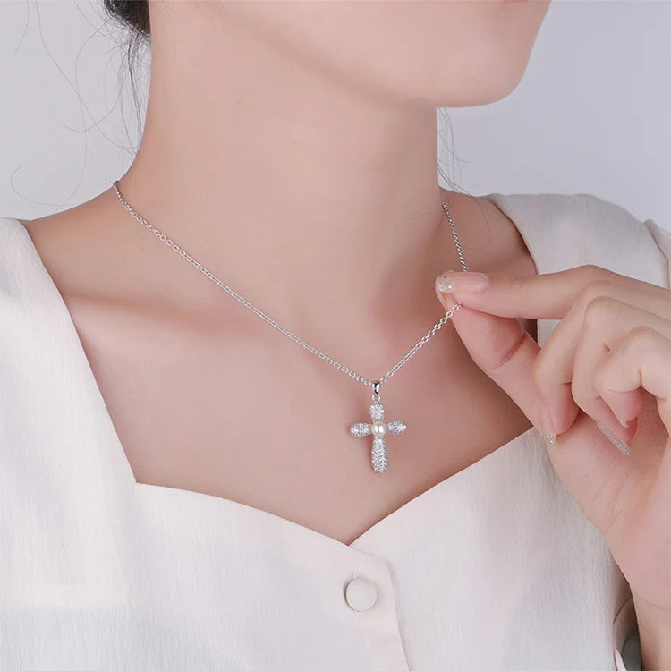 Women sterling silver moissanite diamond crucifix cross pendant with freshwater pearl