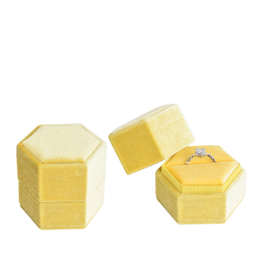 ring box - Yellow Hexagonal Velvet Ring Box V09-R1 Y open view