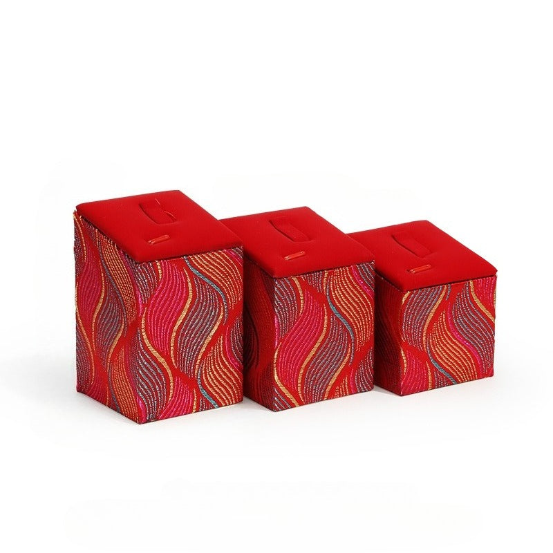 Red Jewelry Display Stand for Gold & Jewelry, Window Showcase Organizer