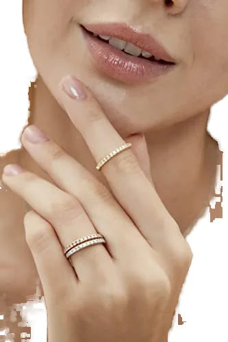 Jeweller Buy  925 Sterling Silver Moissanite Engagement Ring for Women