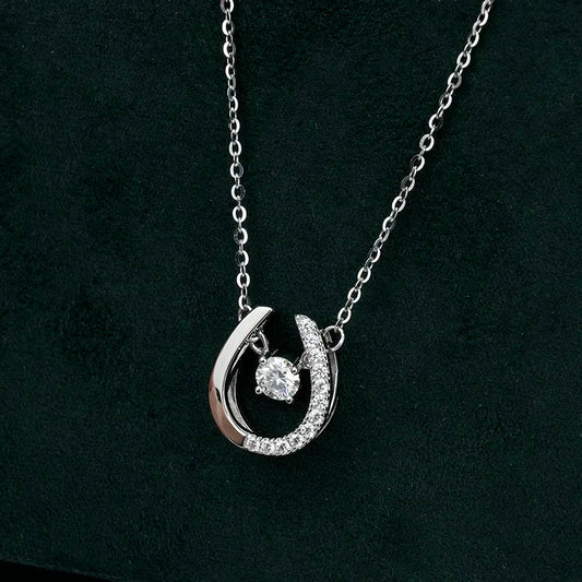 Jeweller Buy 925 Sterling Silver U-Shaped Pendant with Moissanite Diamond Trendy Link Chain Necklace