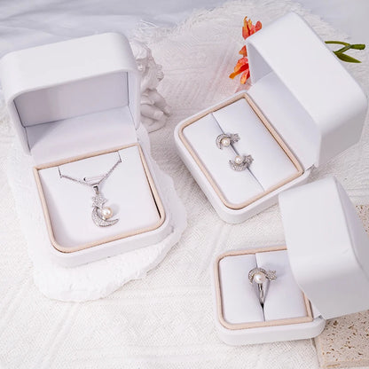 Fashionable 925 silver jewelry set, pearl jewelry, earrings, rings, necklaces, perfect for various occasions such as weddings.