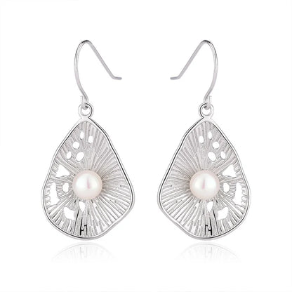 Elegant classy s925 sterling silver pearl minimalist statement women earrings with freshwater pearl