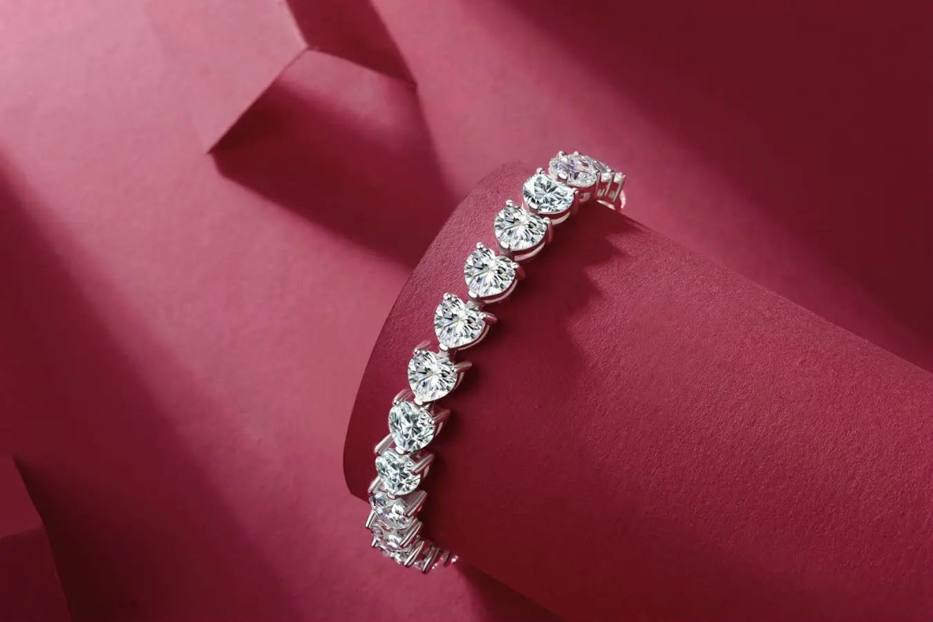 Elegant Moissanite Tennis Bracelet 1 Carat Heart Lab-Created Diamond, 18K Gold Plated 925 Silver, Ideal for Any Occasion