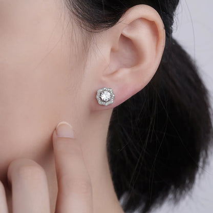 Custom Silver Earring Flower Shaped Round Cut 5.0mm Rhodium Plating Pure Silver Earring Studs for Women