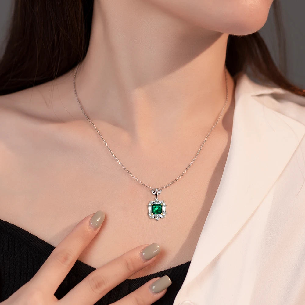 Luxury Emerald Cushion Cut 7*7mm 18k Thick Gold Plated Claw Setting 925 Silver Pendant Necklaces for Party