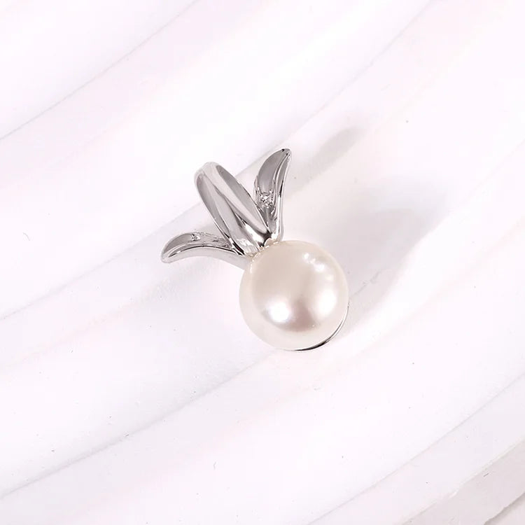 Wholesale custom customised fine jewelry necklace pendant charm for women wholesale