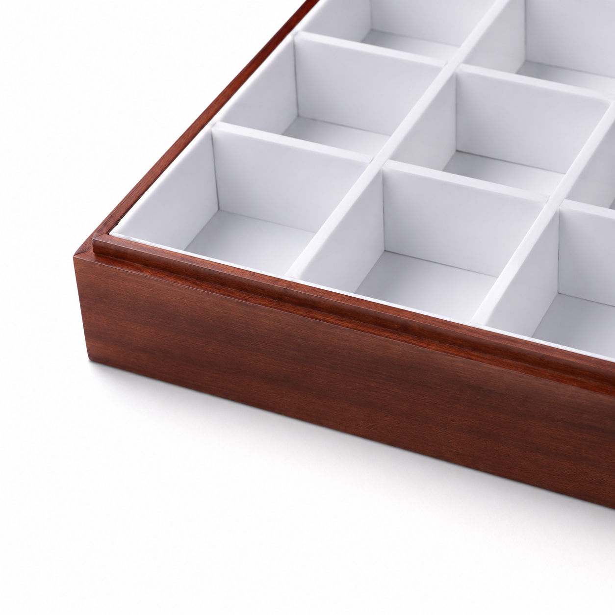 18-Compartment Wooden Watch Tray with White Interior – Jeweller Buy