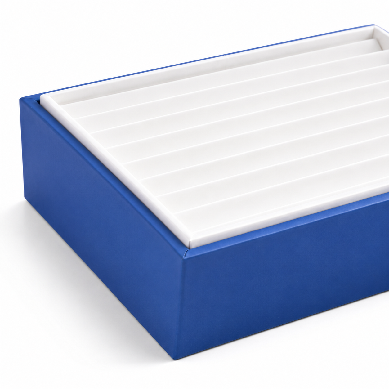 Nine-row bracelet presentation and storage tray for jewelry showcases