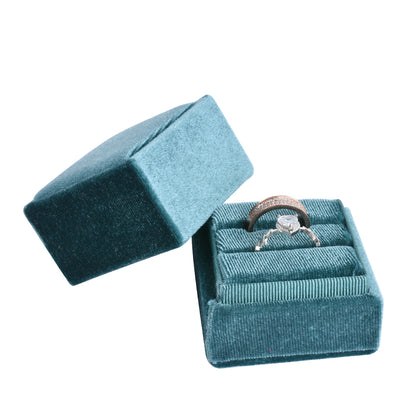 Cyan Fashion Small Square Velvet Boxes