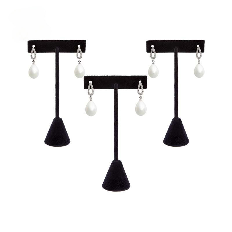 earring display - Earrings R07-BK S front view
