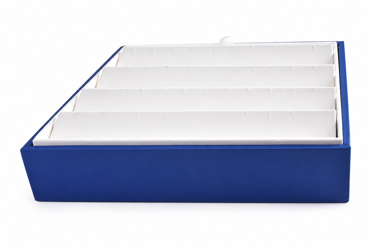 earring display - 20 Blue White Earring Tray T050 detail view
