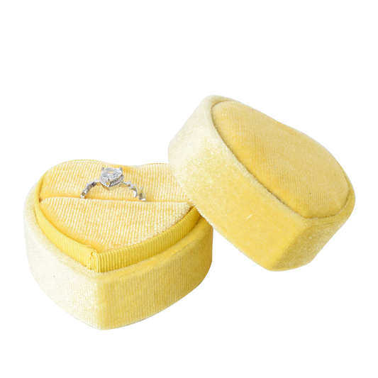 ring box - Yellow Heart-Shaped Velvet Ring Box V10-R1 Y front view