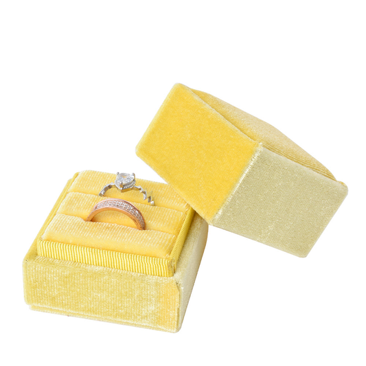 ring box - Yellow Square Double Velvet Ring Box V08-R4A Y front view