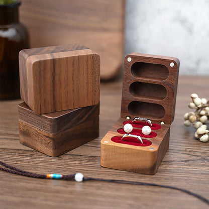 Square three-compartment wooden ring box